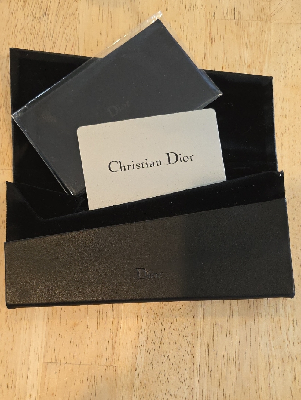 NWOT Dior Black Velvet Eyewear Case with Card
